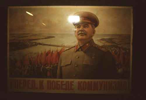historiallinen näyttely Stalinin ajasta Virossa
