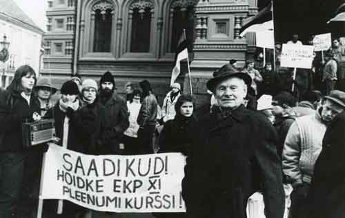 mielenilmaus ja evästu EKP:n 11. yleiskokoukseen (9.-11.9.1988) osallistuville