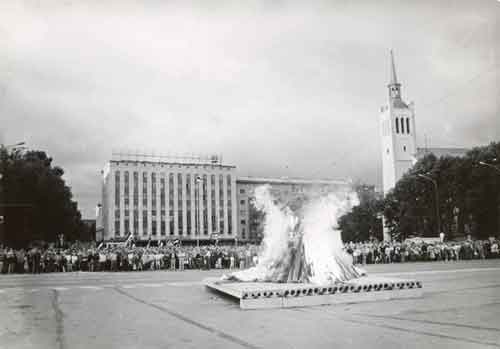 Molotov-Ribbentrop-sopimuksen vuosipäivän mielenosoitus