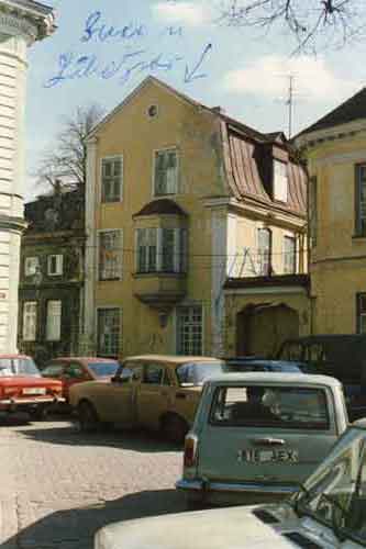 Tallinna, Kohtu 4