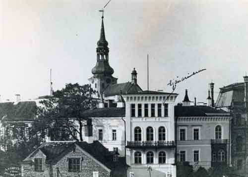 Suomen lähetystön talo