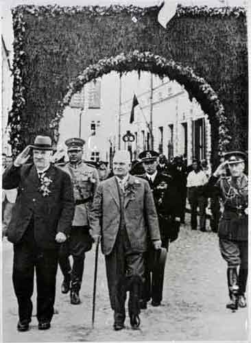 Pehr Evind Svinhufvud, Konstantin Päts