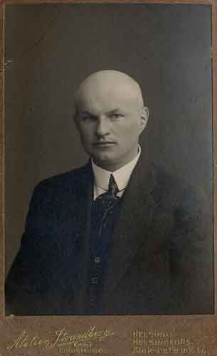 Lev Simsivarl