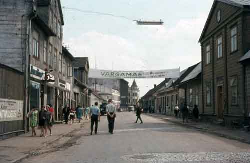 katunäkymä Viljandissa