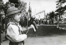 kesäkuun 1941 kyyditysten muistopäivän juhla Nômmen rautatieasemalla