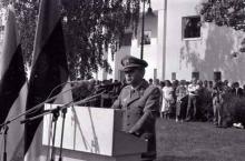 JR 200:n muistomerkin paljastus
