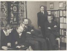Rouva Toivonen, Eeva Niinivaara, Lauri Hakulinen, Martti Niinivaara, Y. H. Toivonen